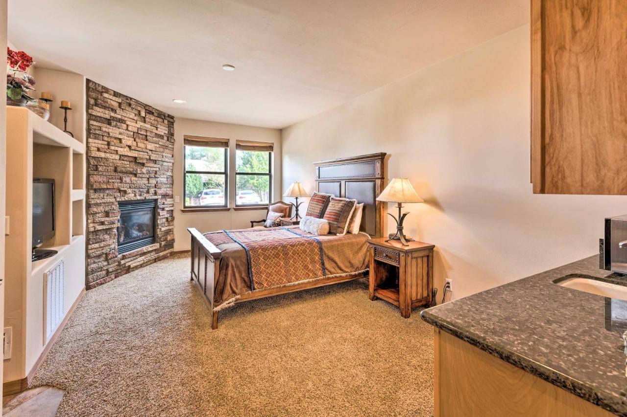 Updated Show Low Townhome With Balcony And Grill! Zewnętrze zdjęcie